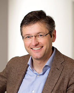 Herr a.o.Univ.Prof. Dr. Clemens Dejaco 